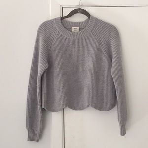 Aritzia Wilfred scallop crop Sardou sweater gray M